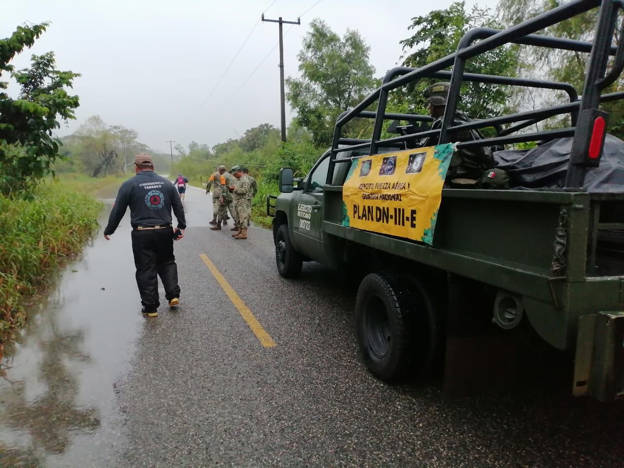 Vados y suspensión de paso vehicular