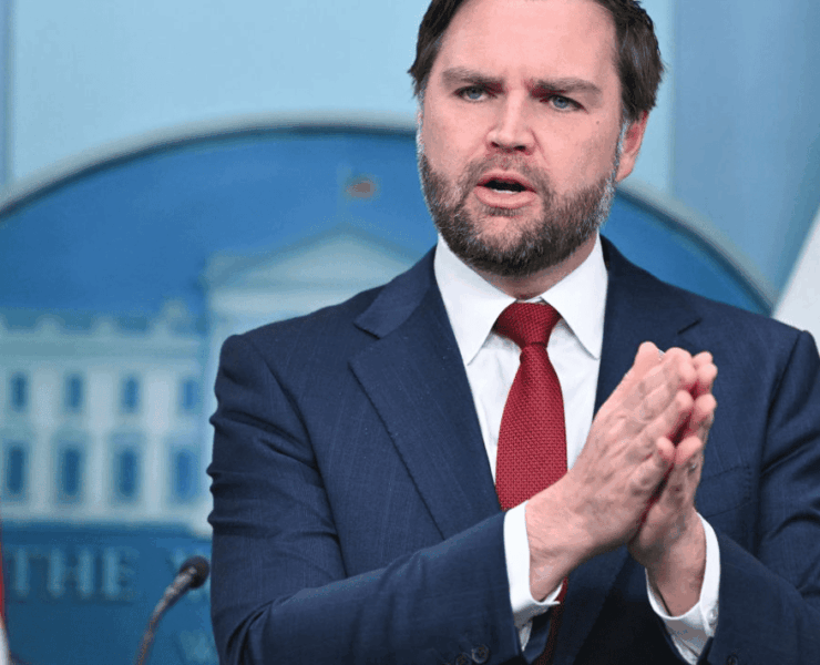 Vance defiende al agente de ICE tras muerte de mujer en Minneapolis