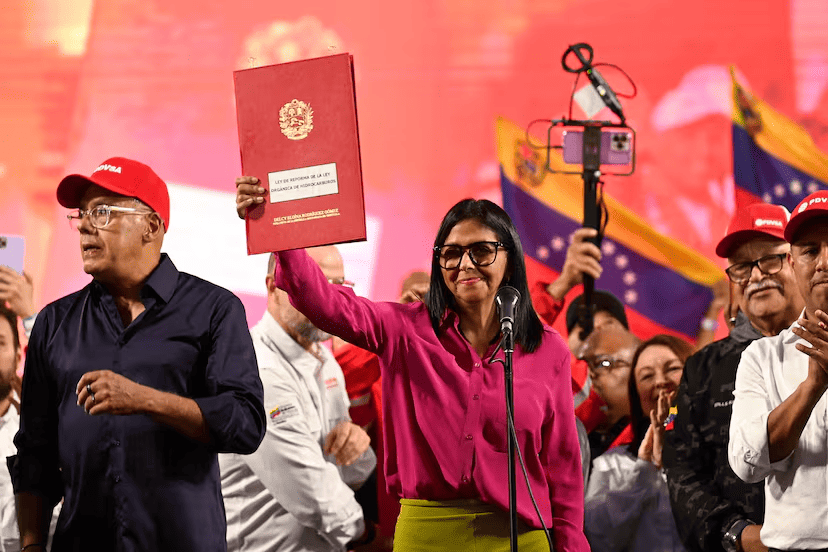 Venezuela aprueba reforma de la Ley de Hidrocarburos