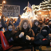 Vigilia multitudinaria por Alex Pretti