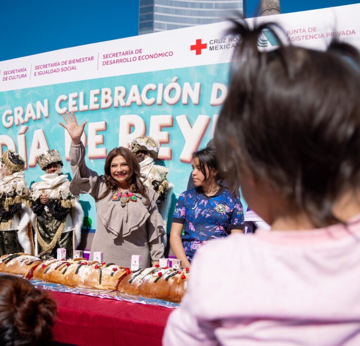 Rosca, juguetes y política social: la CDMX articula celebración comunitaria con agenda de bienestar infantil