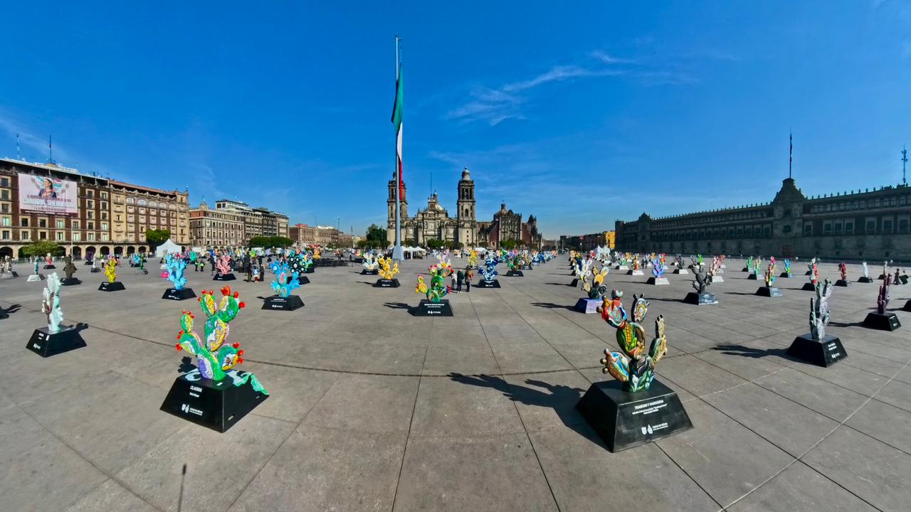El Zócalo se convierte en galería viva: el nopal como arte público, economía creativa y símbolo de resistencia