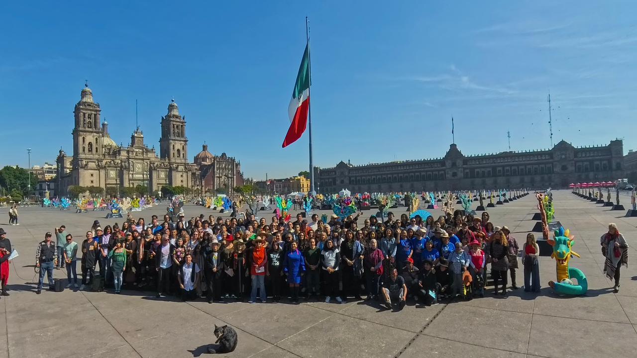 El Zócalo se convierte en galería viva: el nopal como arte público, economía creativa y símbolo de resistencia