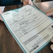 ¡Alivio para las familias! 50% de descuento en actas de nacimiento