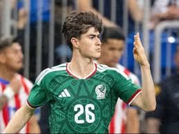 Armando “La Hormiga” González marcó su primer gol con la Selección Mayor.