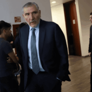 Adán Augusto deja coordinación de Morena en el Senado