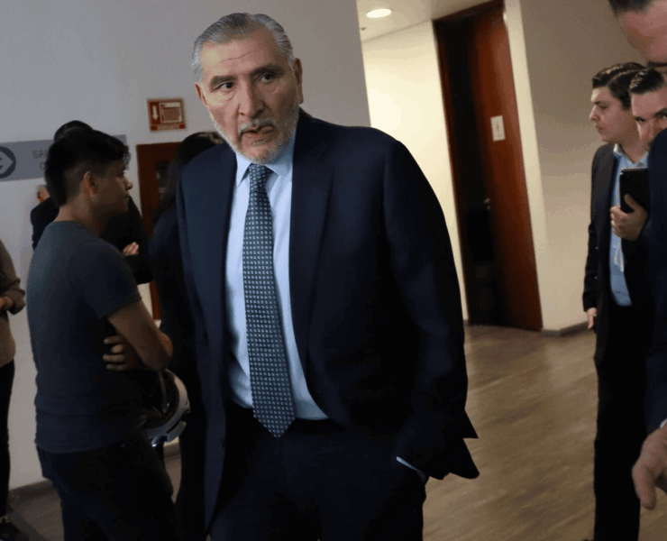 Adán Augusto deja coordinación de Morena en el Senado