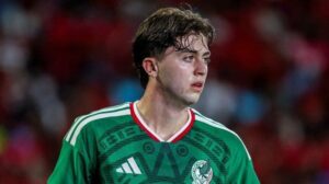 Brian Gutiérrez selló la goleada con el cuarto tanto en la recta final.