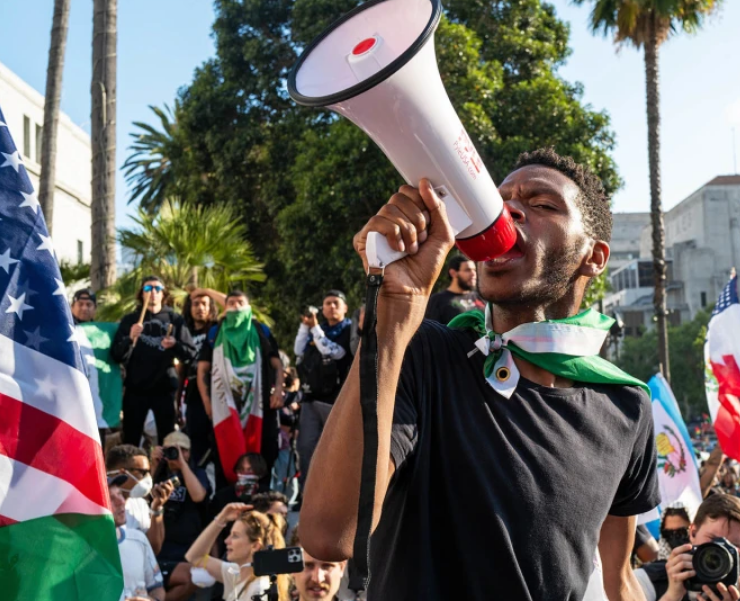 Movilizaciones masivas en EEUU, la gente no está contenta