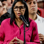 Delcy Rodríguez anuncia primera exportación de gas