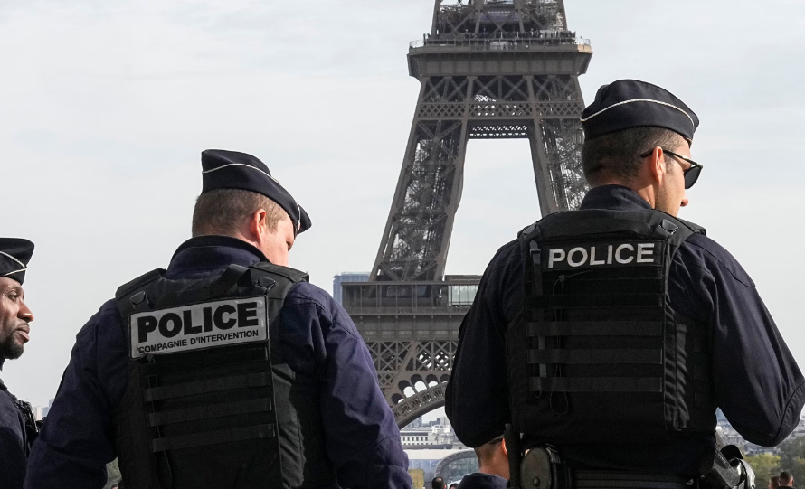 Policías hacen redada en oficinas de X: Impacto inesperado en Francia