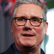 El primer ministro británico dice que no dimitirá y menos en medio de la crisis