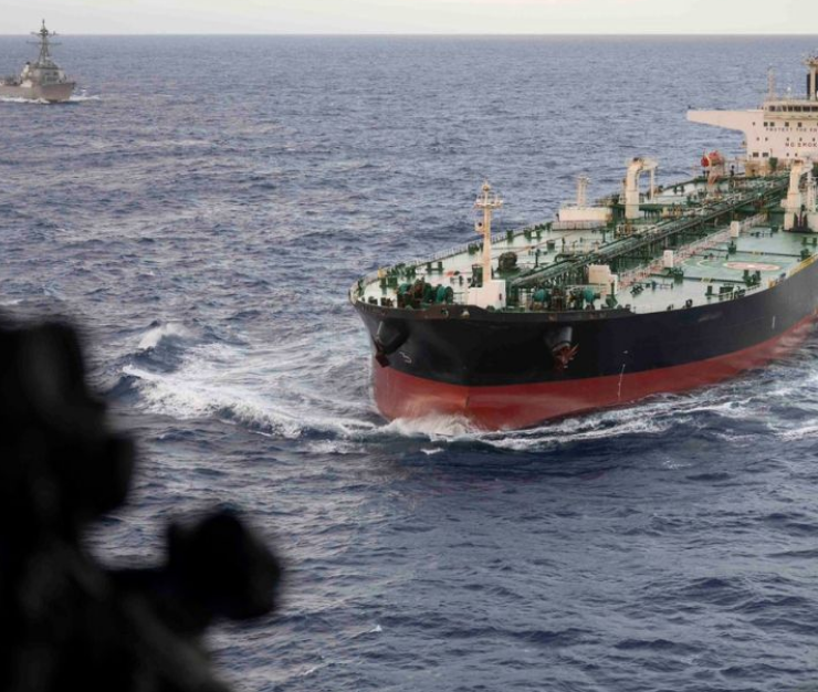 Estados Unidos intercepta petrolero Aquila II en el Caribe por ignorar bloqueo