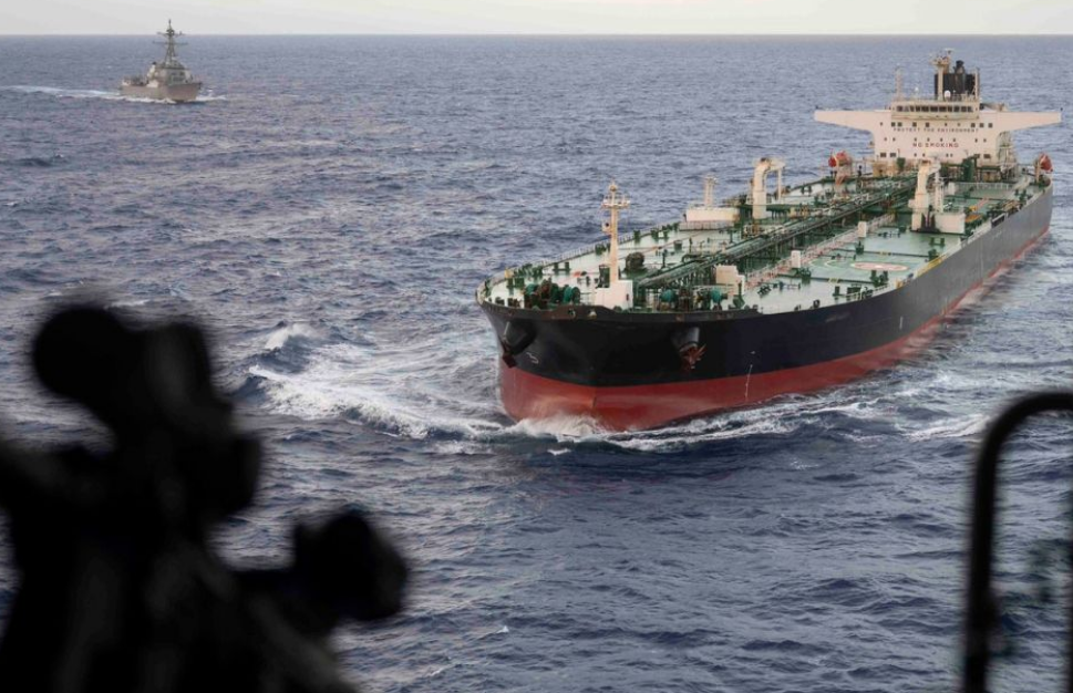Estados Unidos intercepta petrolero Aquila II en el Caribe por ignorar bloqueo
