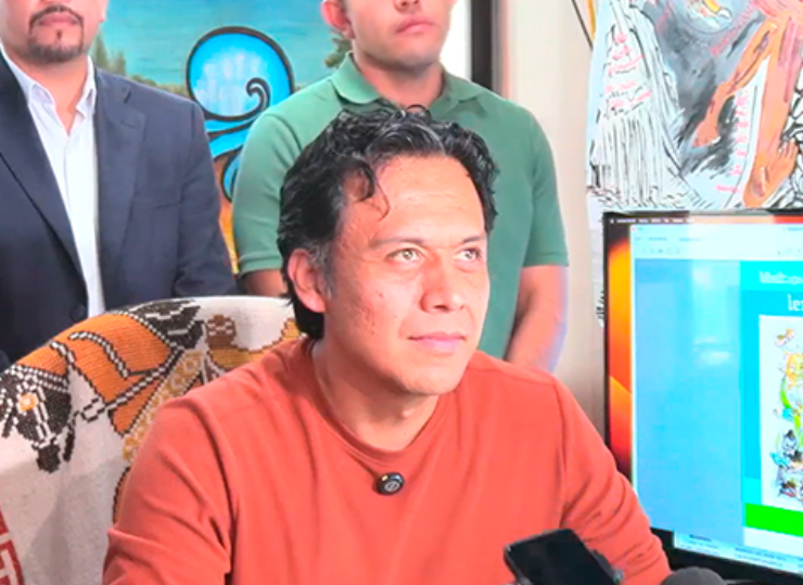 Marx Arriaga acusa de corrupta a la SEP después de ser destituido