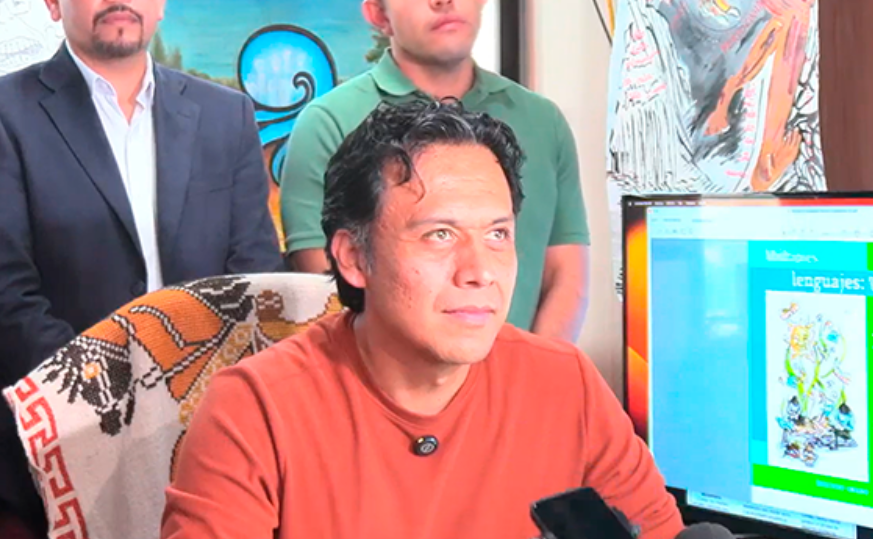 Marx Arriaga acusa de corrupta a la SEP después de ser destituido