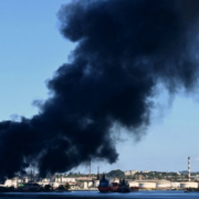 Reportan incendio en la refinería de La Habana en medio de crisis