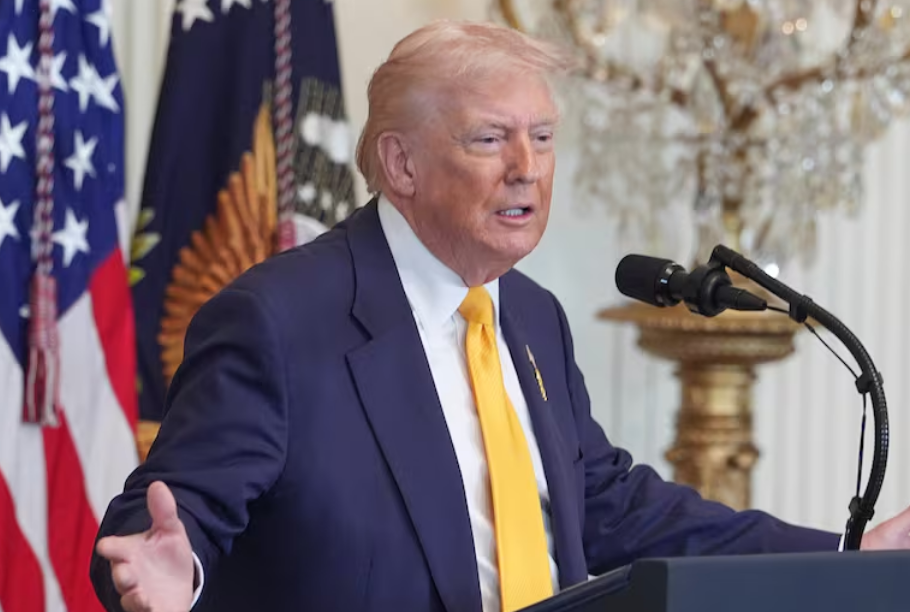 Estados Unidos redujo el déficit comercial un 78%