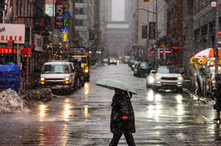 Estado de emergencia y respuesta oficial