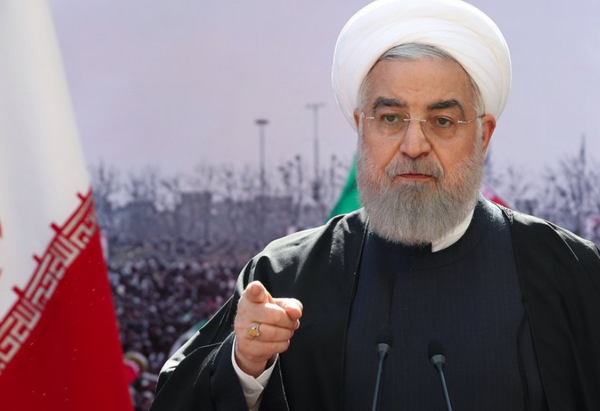 Irán trata de frenar las protestas de los Universitarios contra el régimen