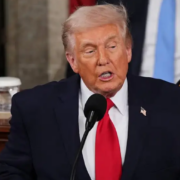 Trump dice que EEUU recibe 80 millones de barriles de petróleo de Venezuela