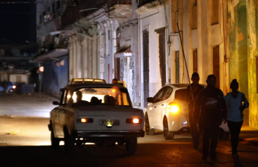 Relación con la política internacional