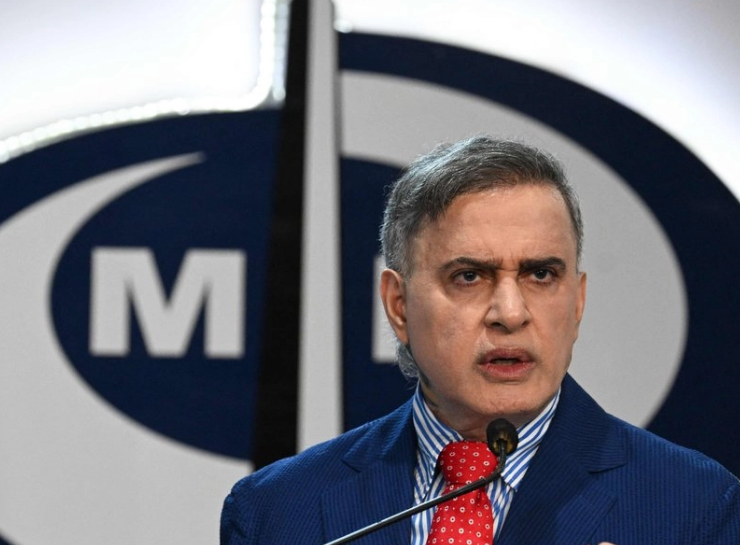 Venezuela sufre otro golpe al gobierno, renuncian fiscal general y el defensor del pueblo