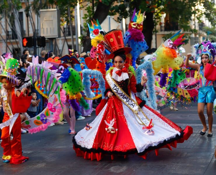 Carnaval Infantil deslumbra Mérida con Alegría y Magia