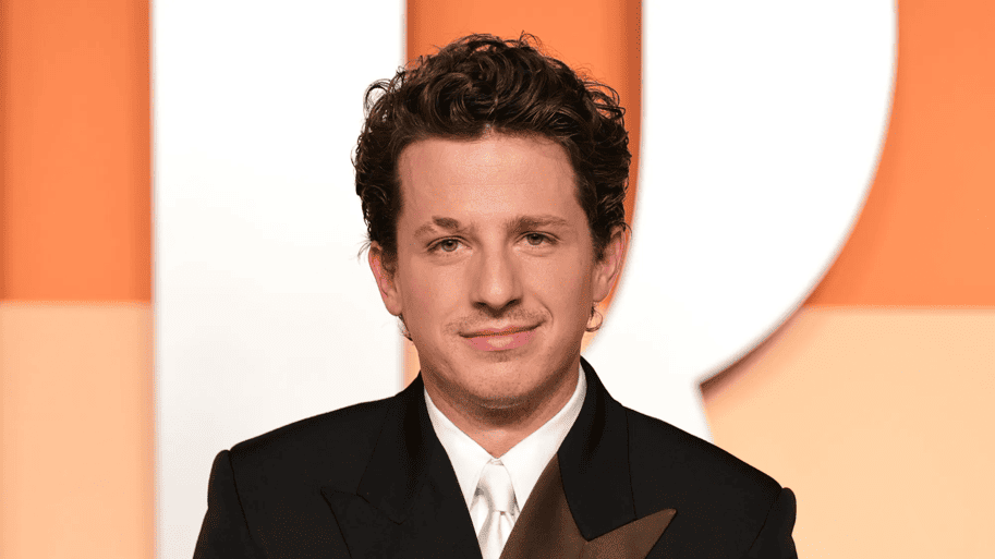 Charlie Puth interpretará el Himno Nacional en el Super Bowl LX