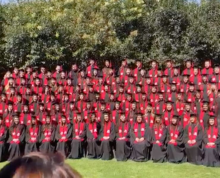 Colapso de templete en graduación de la Universidad Iberoamericana deja 33 alumnos lesionados; investigan responsabilidades