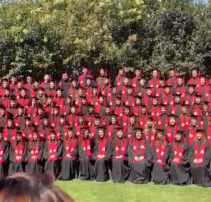 Colapso de templete en graduación de la Universidad Iberoamericana deja 33 alumnos lesionados; investigan responsabilidades