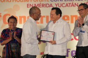 El gobernador Joaquín Díaz Mena encabezó la Conferencia Internacional de Paz en Mérida, donde destacó la Construcción de paz desde la raíz en Yucatán como eje central de la estrategia Aliados por la Vida para fortalecer el bienestar comunitario.