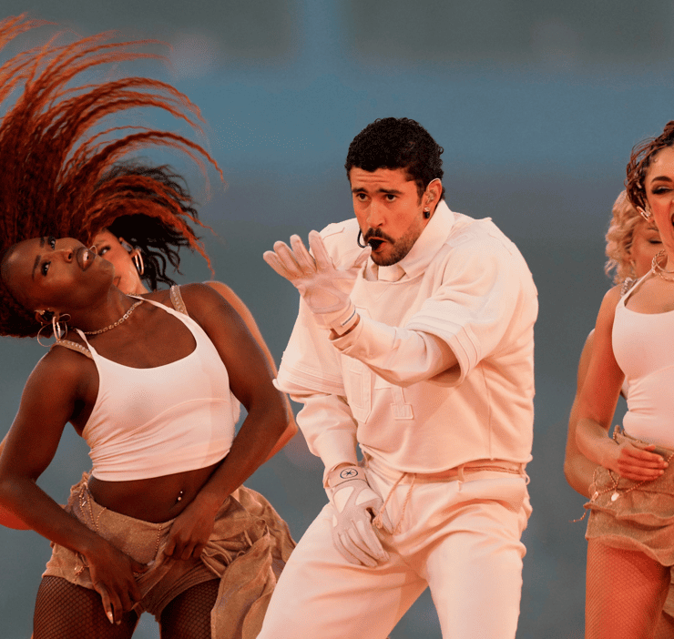 Descartan sanciones tras histórico show en español de Bad Bunny
