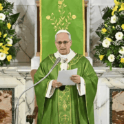 El Papa León XIV llama a vencer la violencia