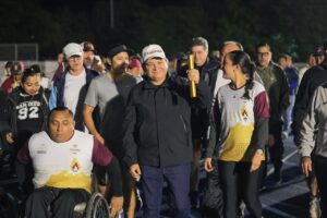 En la ceremonia conmemorativa, el mandatario rindió homenaje póstumo a Raúl Cervantes Blanquet y refrendó el compromiso del Gobierno del Estado con el fortalecimiento del deporte y de la infraestructura deportiva