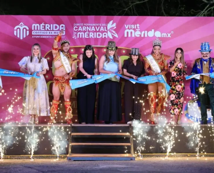 Espectáculo inaugural 40 mil asistentes abarrotan el Corso en Circo Carnaval