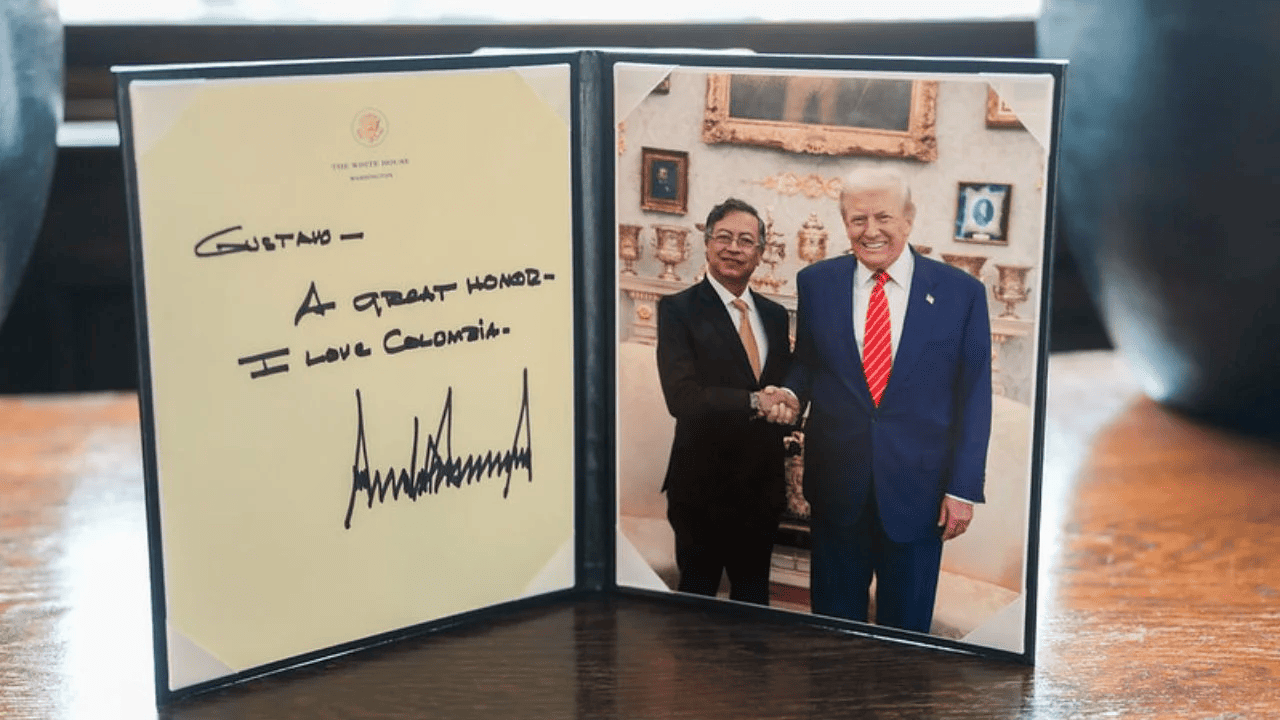 Gestos simbólicos y mensajes personales