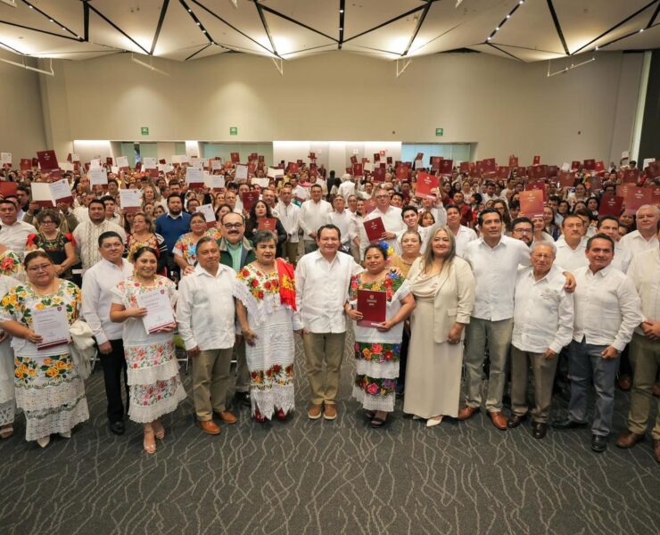 Gobernador Joaquín Díaz Mena cumple con justicia laboral al magisterio