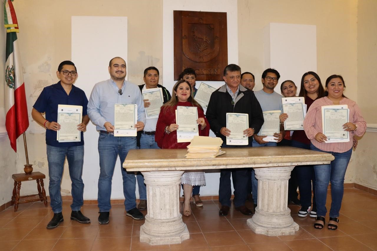 Indemaya recibe más de 150 actas de doble nacionalidad con CURP para migrantes yucatecos en Estados Unidos