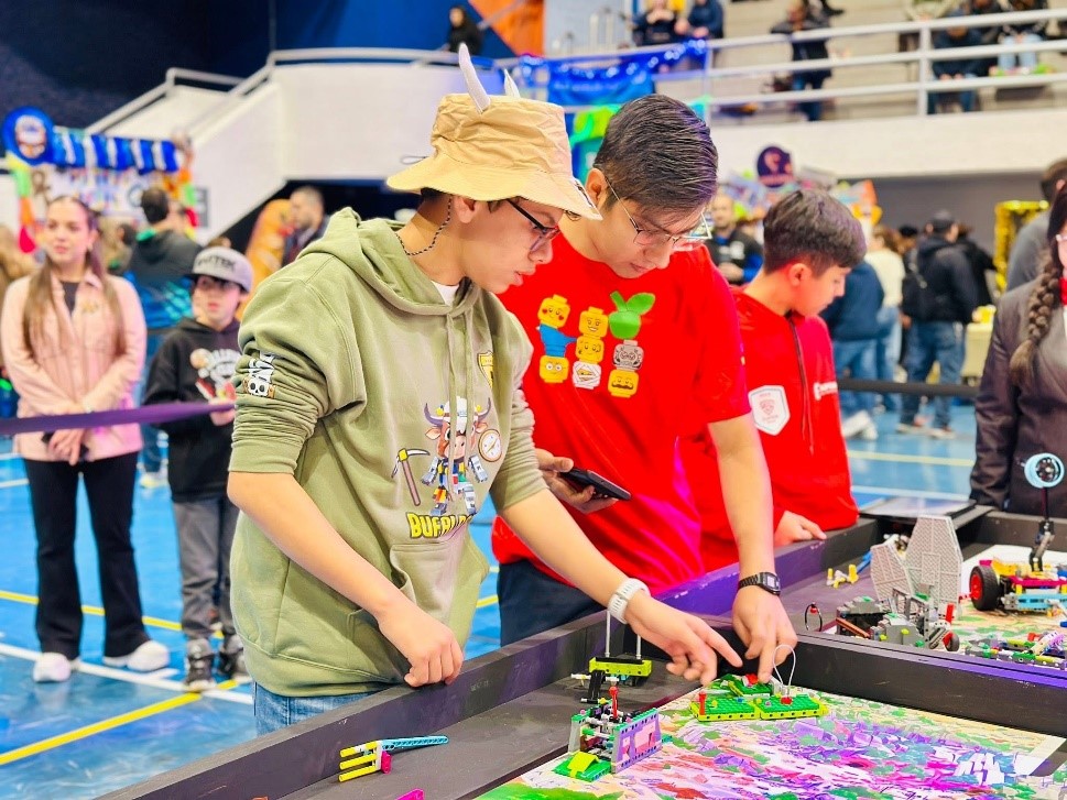 Instituto Sanford Torreón destaca en FIRST LEGO