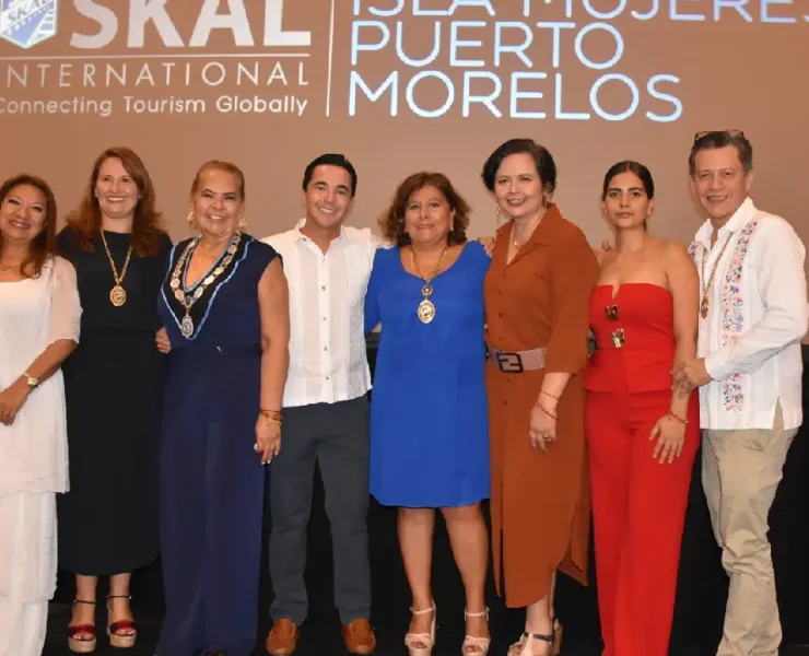 Irma Alviso Rentería asume la Presidencia de Skål Internacional Isla Mujeres–Puerto Morelos