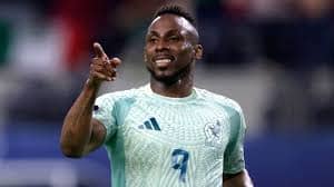 Julián Quiñones levanta la mano con el Tricolor y manda un mensaje claro rumbo al Mundial 2026: goles, carácter y hambre de titularidad.