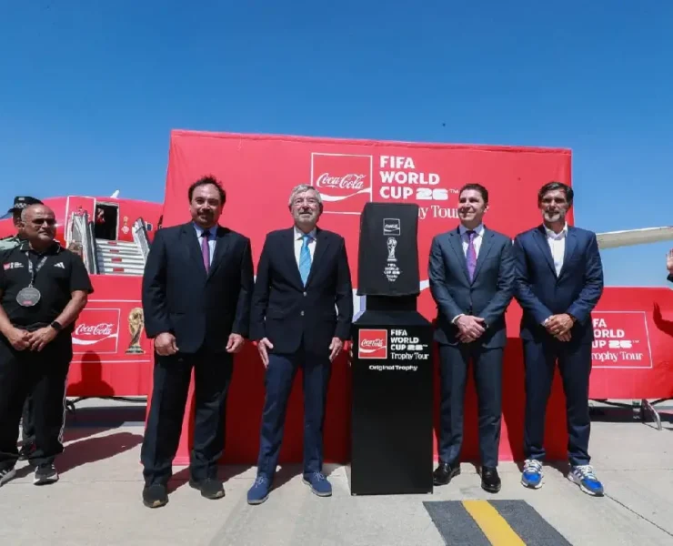 La Copa del Mundo de la FIFA inicia su recorrido en México