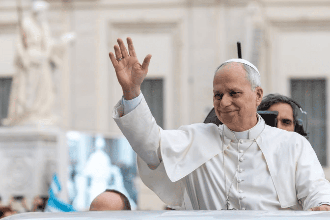 León XIV anuncia gira histórica por África y Europa