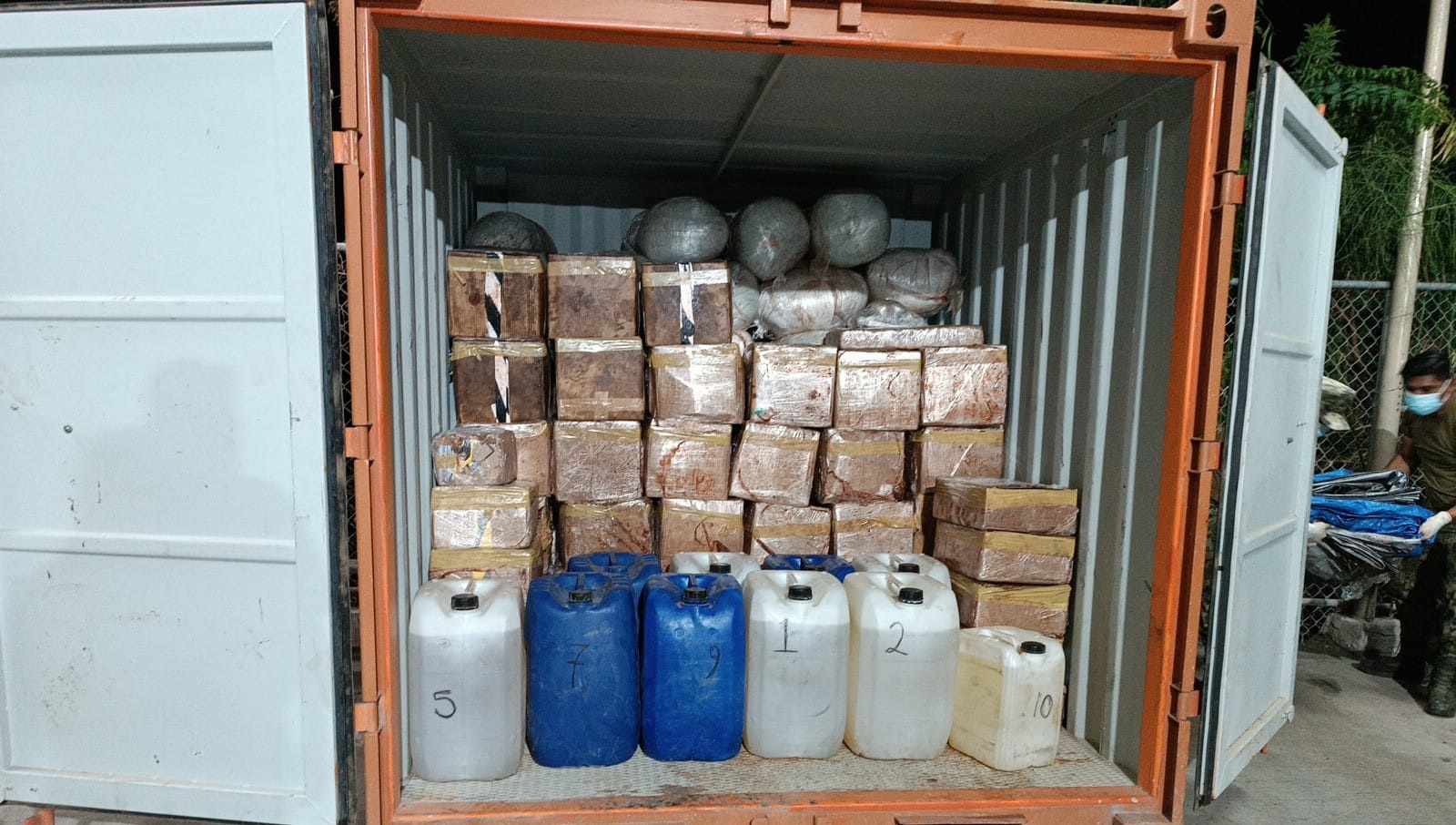 Operativo terrestre en zona serrana