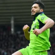 Raúl Jiménez logró un nuevo récord desde los once pasos