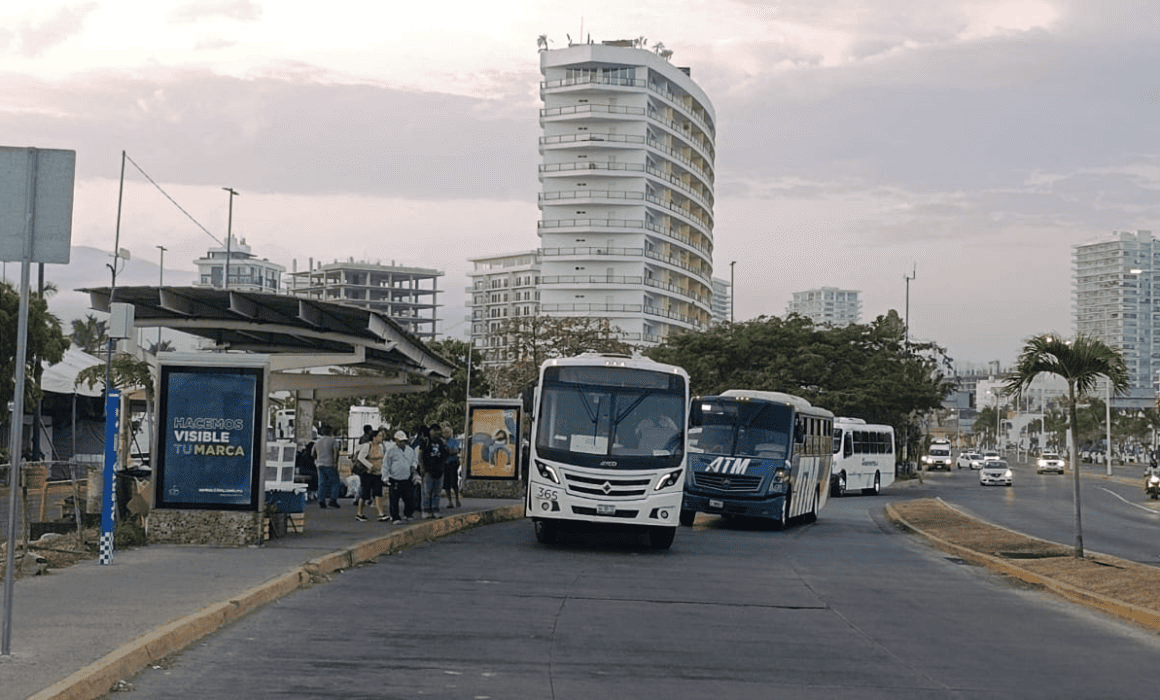 Reactivan actividades tras jornada de violencia en Jalisco
