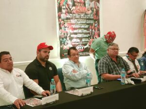 Durante la rueda de prensa se anunciaron todos los pormenores y quedó claro que Todo listo para la Real Batalla, evento que reunirá a grandes figuras del pancracio en el Poliforum Zamná.