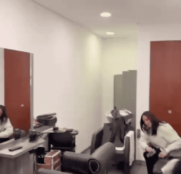 Revelan salón de belleza en instalaciones del Senado