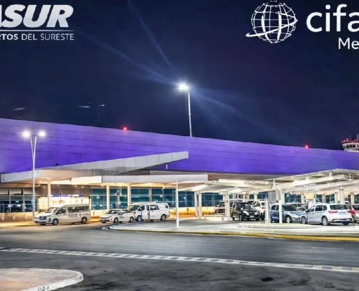 Aeropuerto Internacional de Mérida se ilumina de morado por el Día Internacional de la Mujer